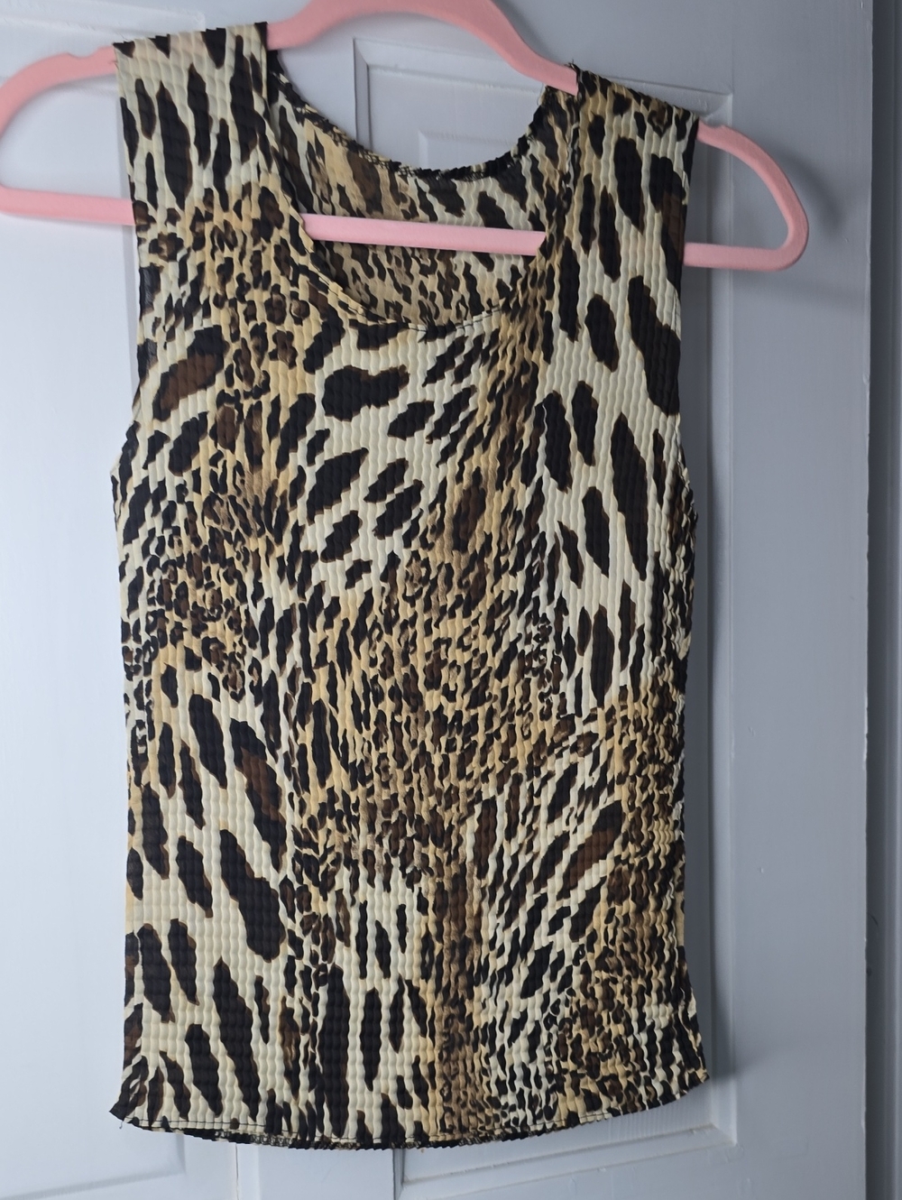 dressbarn Leopard-Print Sleeveless Top in Cream, Brown, Black